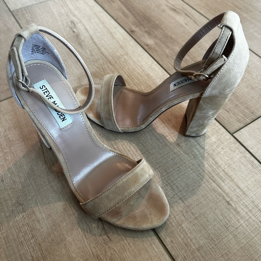Steve Madden nude heels sandals